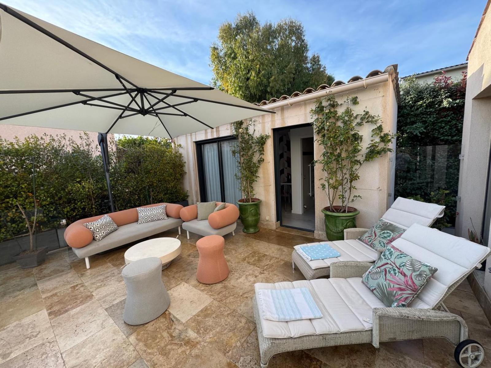 Villa Elimia Piscine Privee & Chauffee Antibes Exterior photo